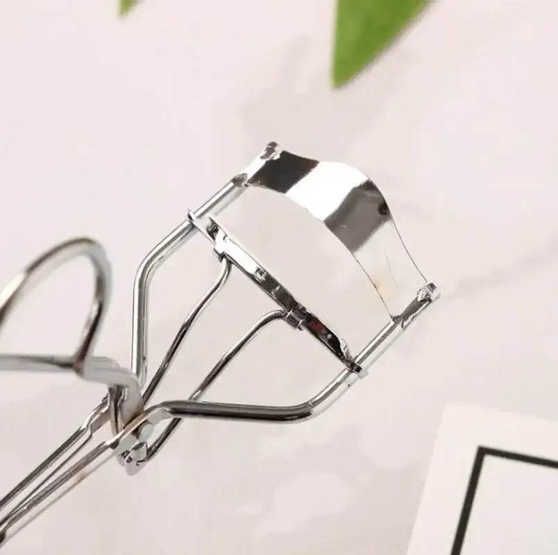 Eyelash Curler Cosmetic Eye Makeup Accessories - ROYAL EQUIPS
